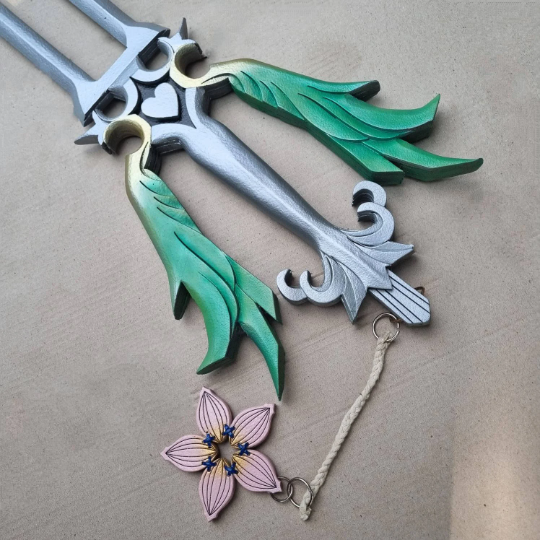 Kingdom Hearts Oblivion Keyblade Cosplay Prop – Black Foam Replica (UK Seller)