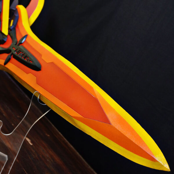 Might of an Utu Claymore Kevin Prop Honkai Impact 3rd for Cosplay or Wall Decoration