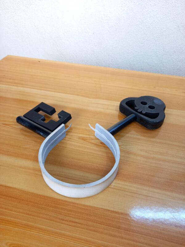 20260309_135524.jpg A.B.A Paracelsus Key & Headband Guilty Gear for A.B.A Cosplay EVA Foam Prop for Costume or Wall Decoration